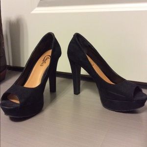 Candies Size 8